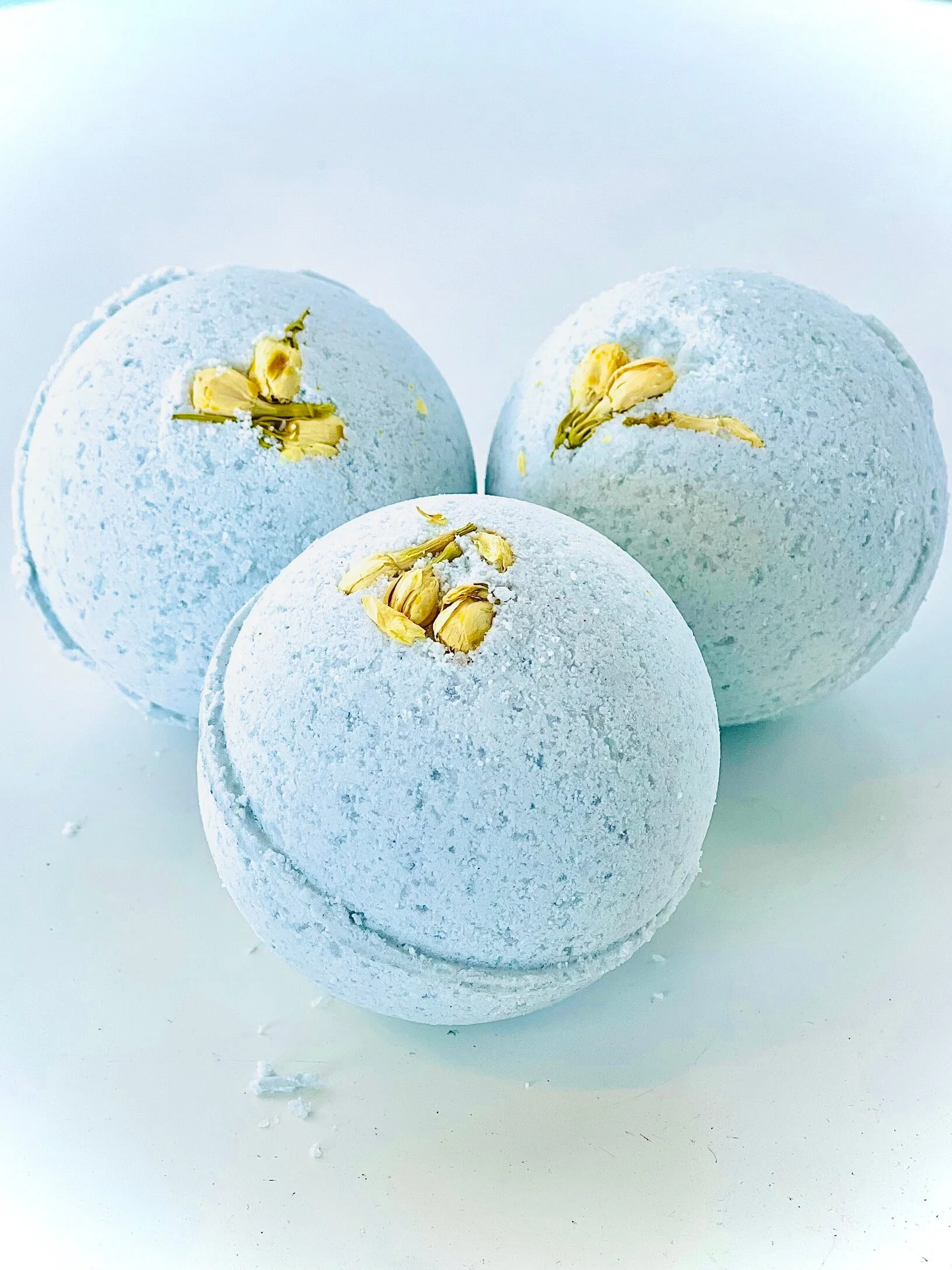 CBD bath bomb